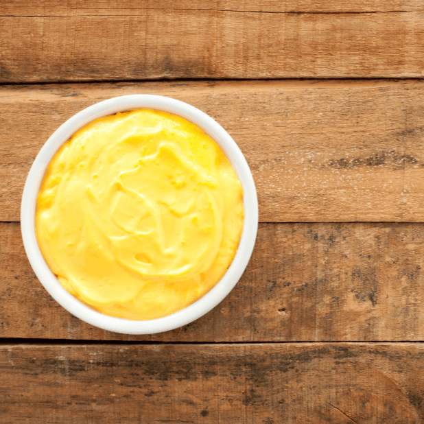 Queso amarillo derretido