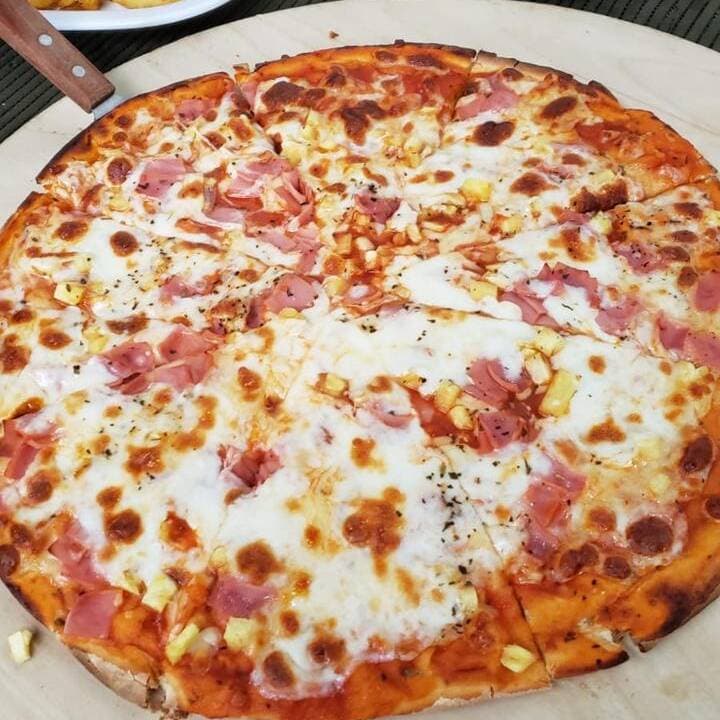 Pizza Hawaiana