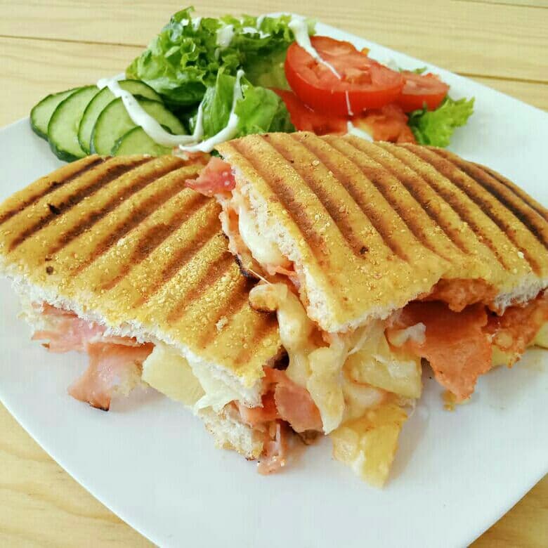 Baguette Hawaiano.