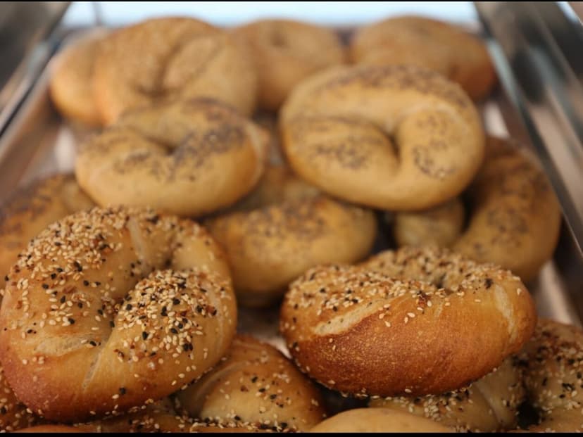 Otro Bagel
