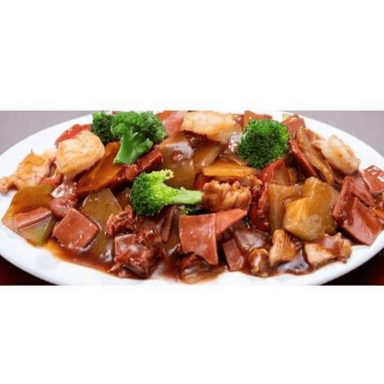 Medio Chop Suey en Salsa Especial de la Casa