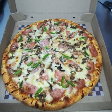 PIZZA ESPECIAL CASA