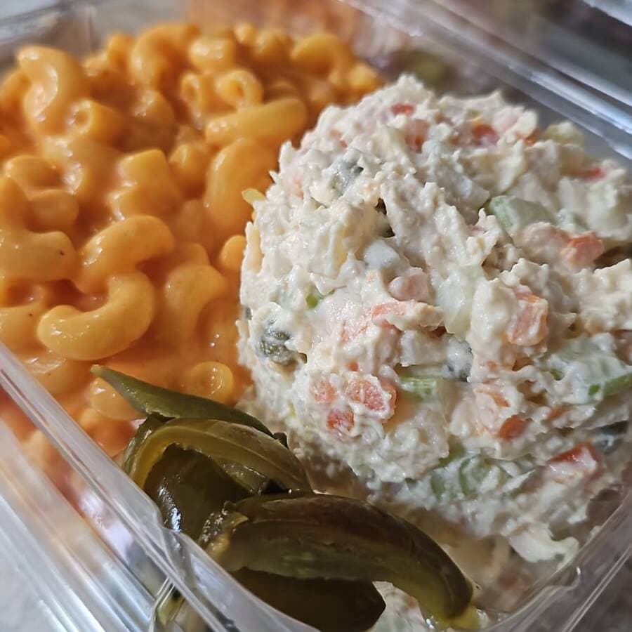 Ensalada de pollo x 1