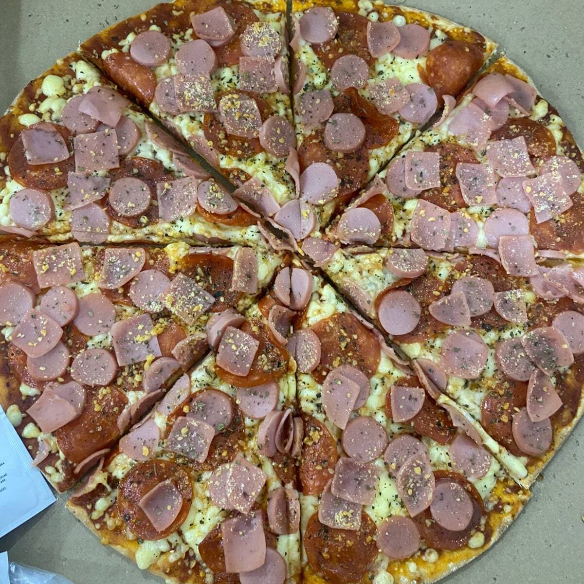 Pizza Carnes Frías