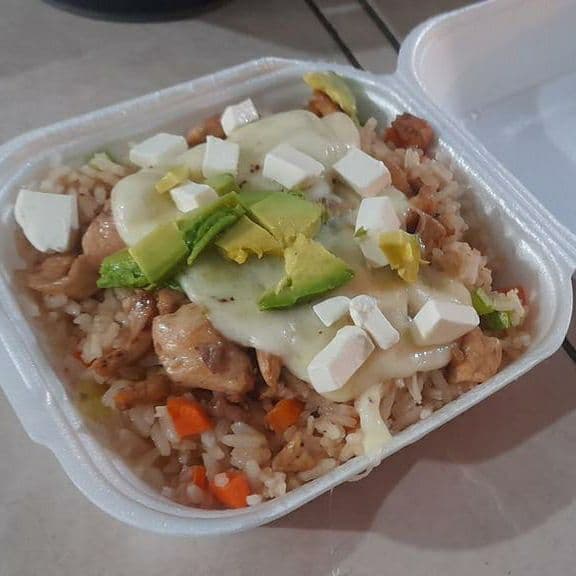 yakimeshi especial pollo