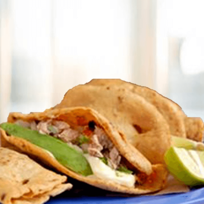 Pescadillas + Taco El Puerto