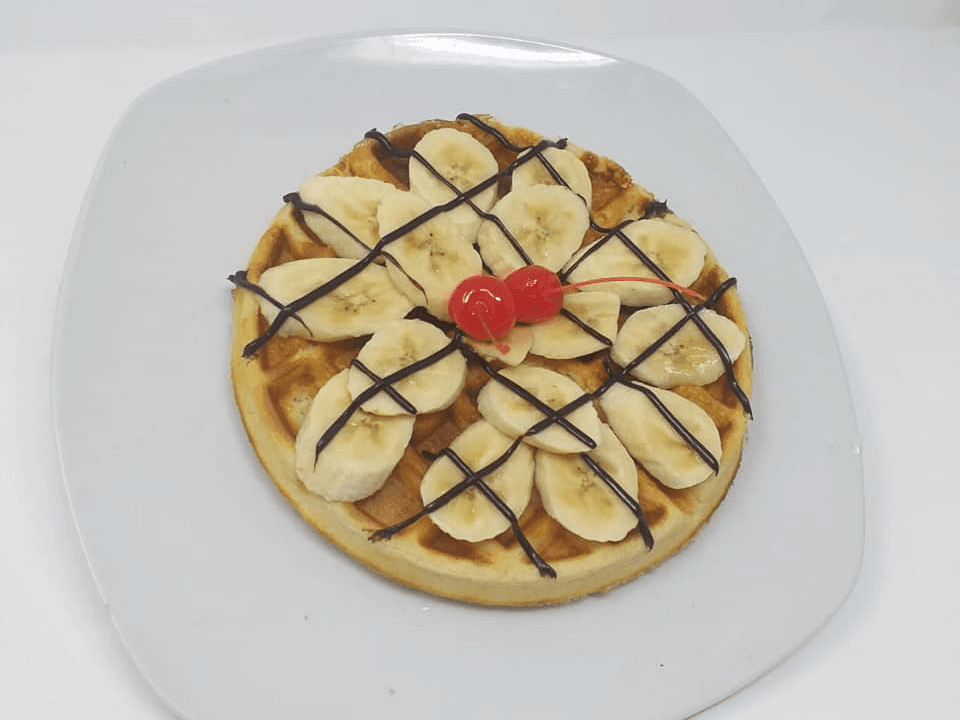Waffle con Nutella, Chocolate, Plátano y Cereza