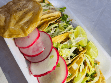 Tacos & Carnitas "El Pelón"
