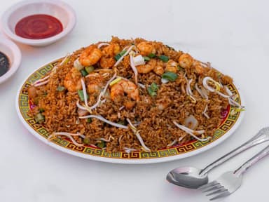 ARROZ FRITO CON POLLO