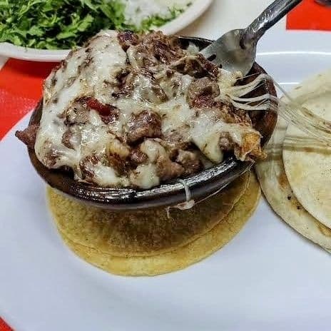 Queso Fundido de Bisteck