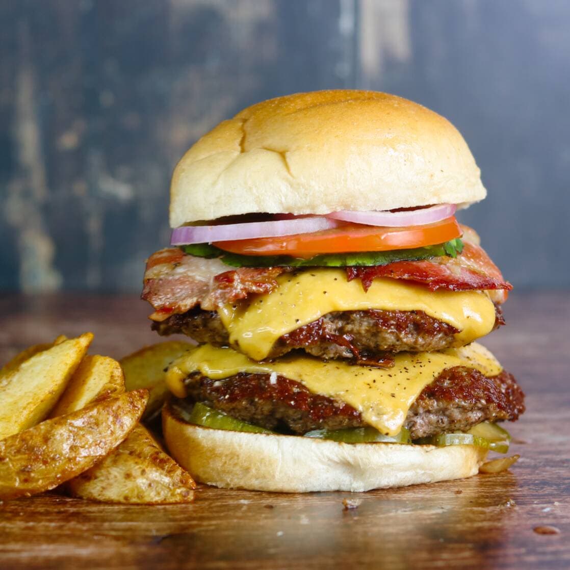 Burger Double Gringa + Papas