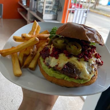 HAMBURGUESA MEXICANA
