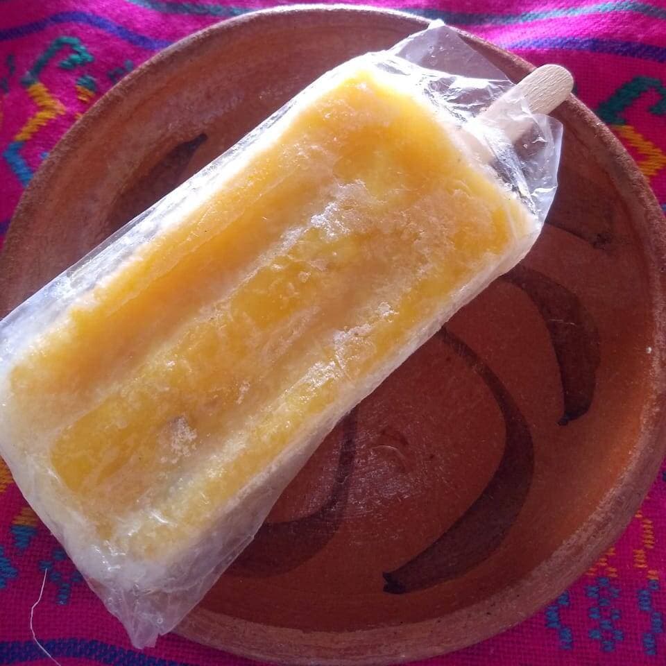 Paleta Agua de Piña