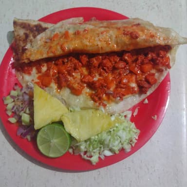 Quesadilla de carne al pástor