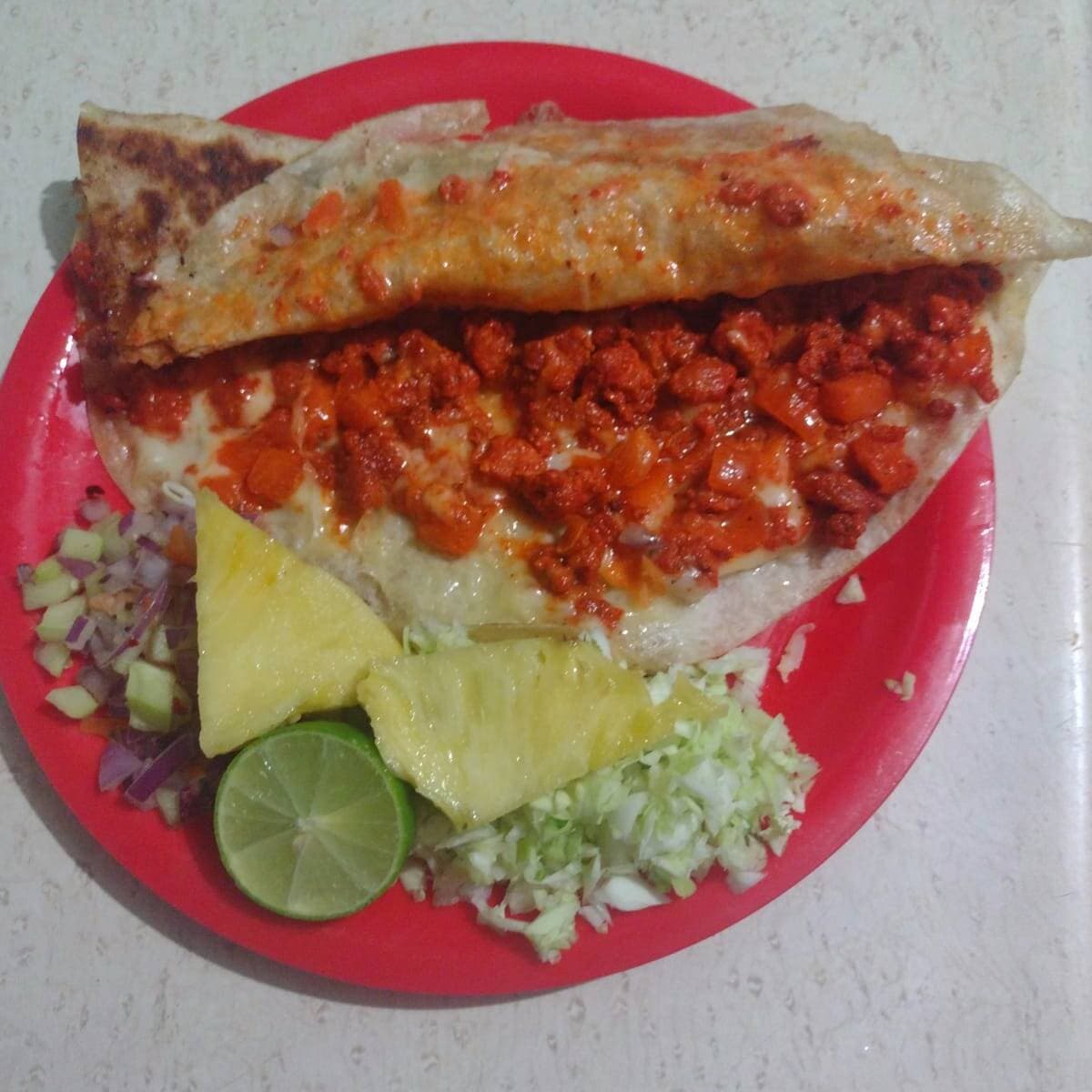 Quesadilla de carne al pástor