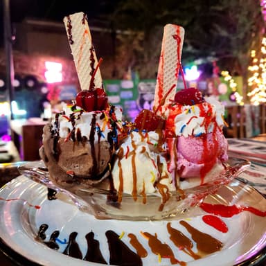 BANANA SPLIT