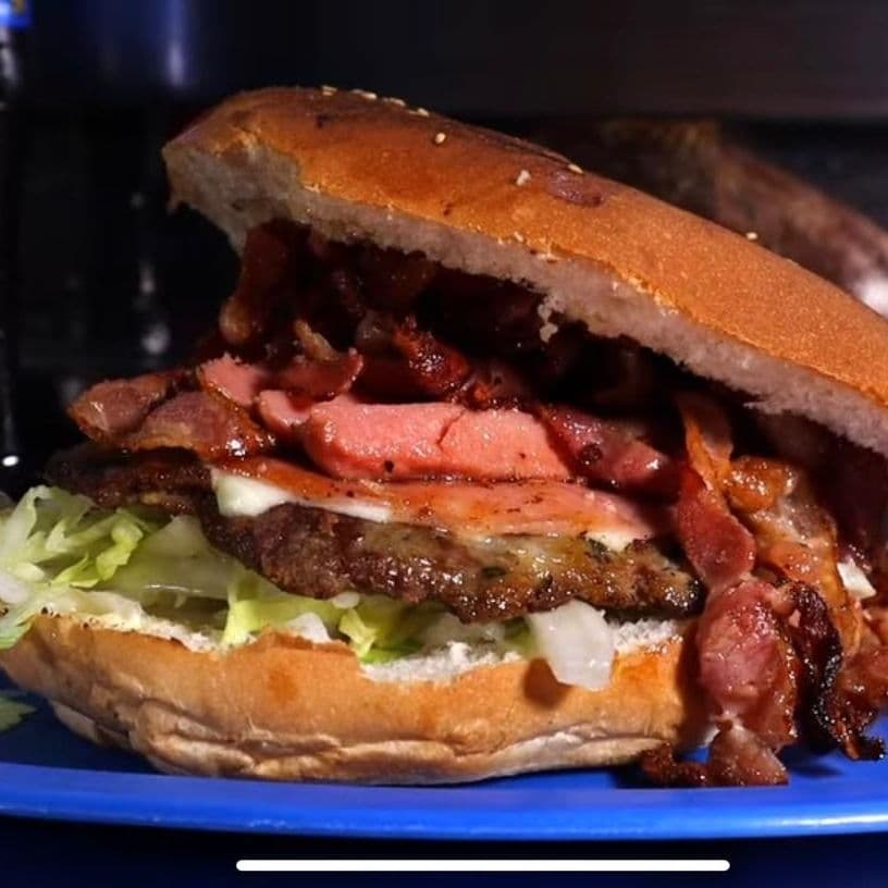 Hamburguesa Tocinera..