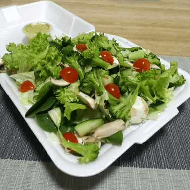 Fit Kitten Salad