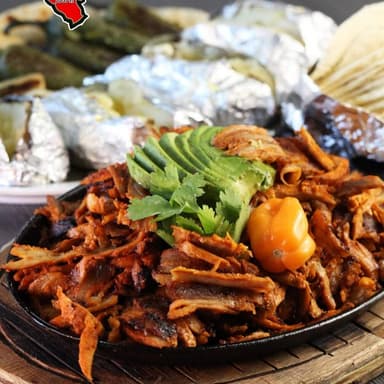 PARRILLADA PASTOR DE TROMPO