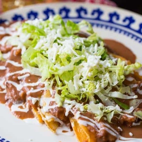 ENFRIJOLADAS + BEBIDA