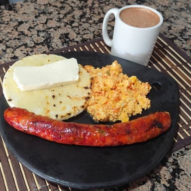 Arepa con Chorizo