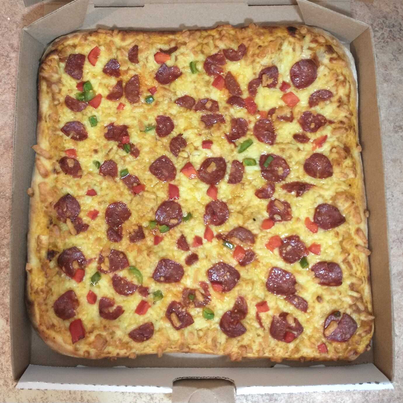 Pizza Grande de Chorizo