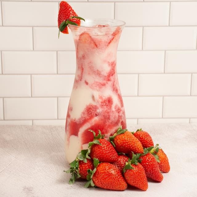 HORCHATA DE FRESA  MED
