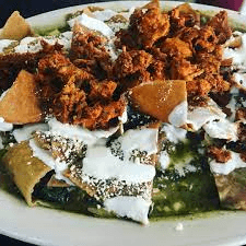 Chilaquiles Verdes con Carne Enchilada