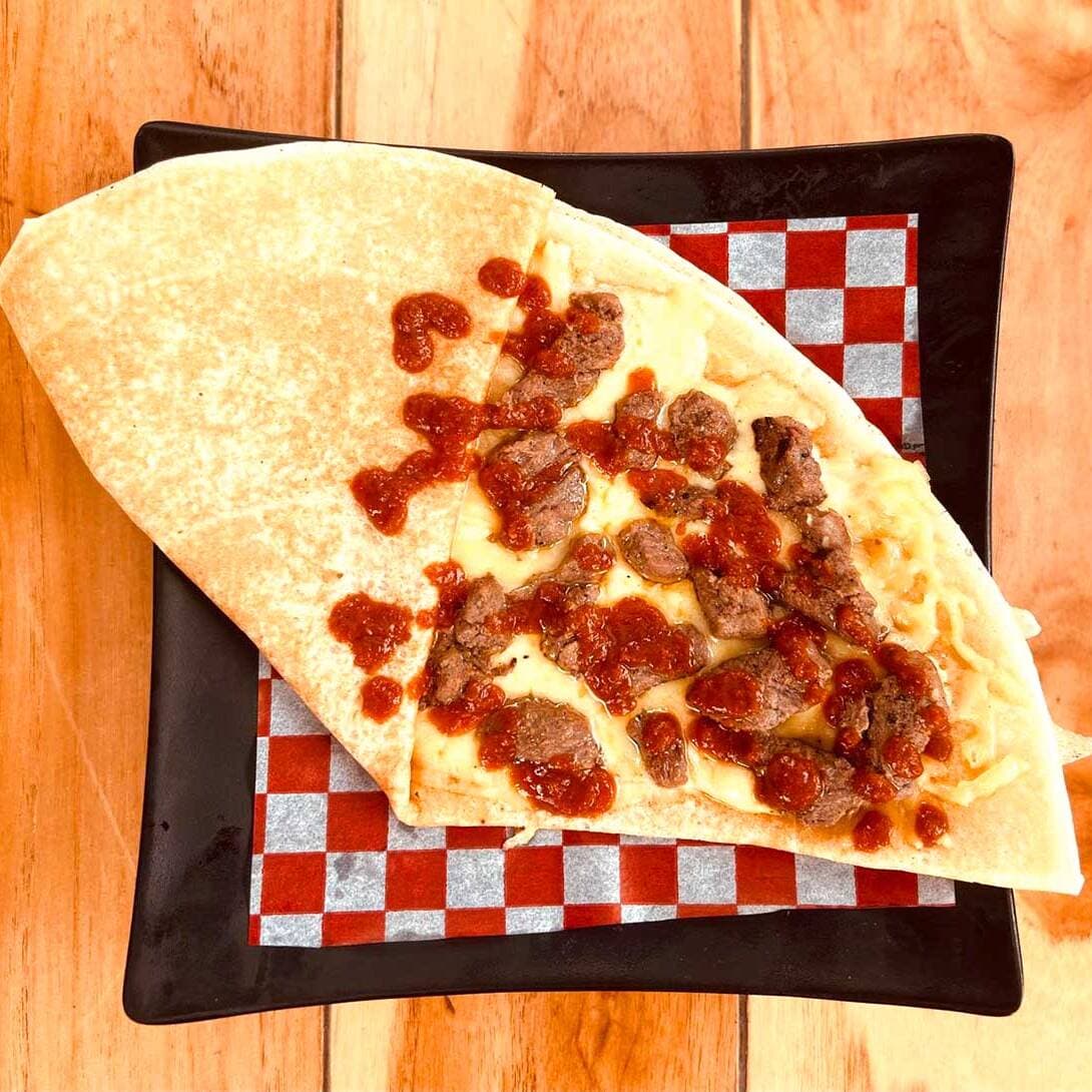 Crepa de Arrachera con Queso Mozarella