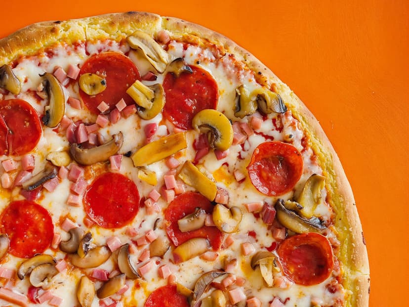 Wrocco's Pizza  (Juan Gil Preciado)