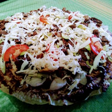 Tlayuda Quesillo