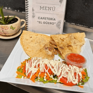 Quesadilla Guisado