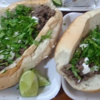 Torta de Arrachera