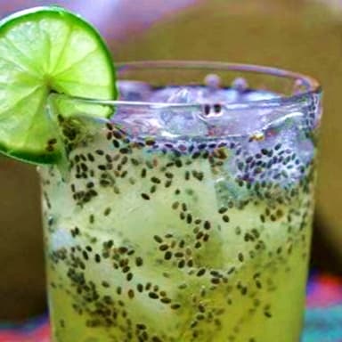 Agua de Limón con Chía
