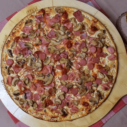 Pizza Clásica Mediana