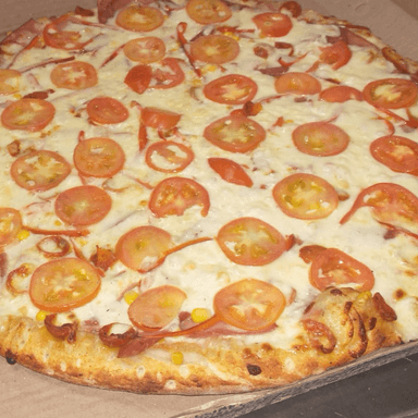 Napolitana (8 porciones) + gaseosa 1.5 LT
