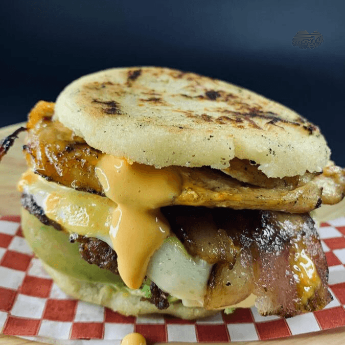 Arepa Burguer Mixta