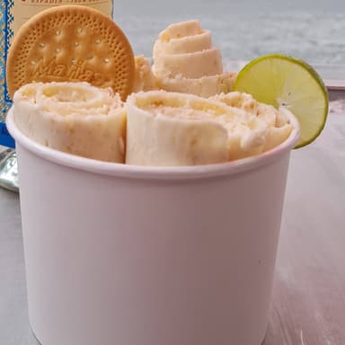 Helado en Rollo de Pay de Limón