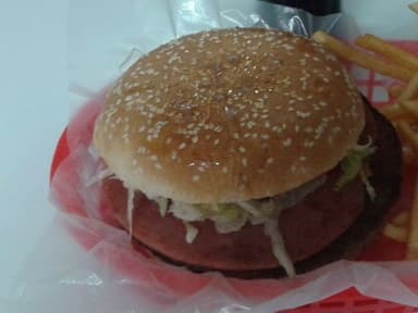 Hamburguesa de Res Sencilla