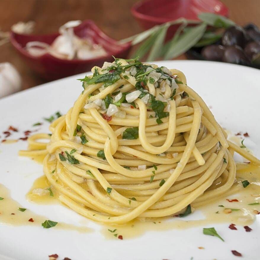 Pasta Italiana Aglio Olio E Peperoncino