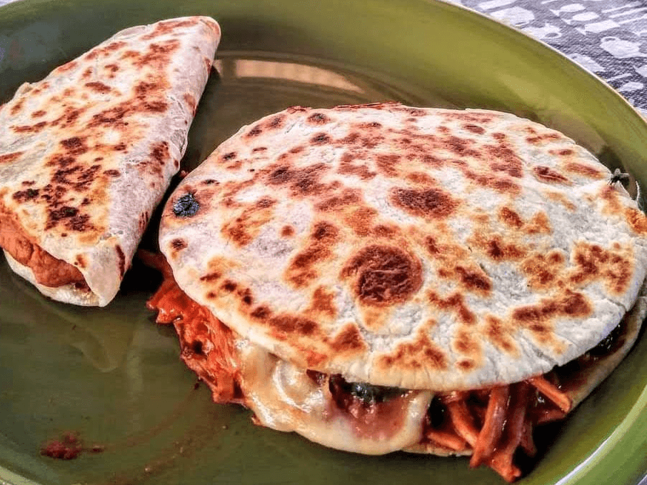 BURROS Y TORTILLA MACHU