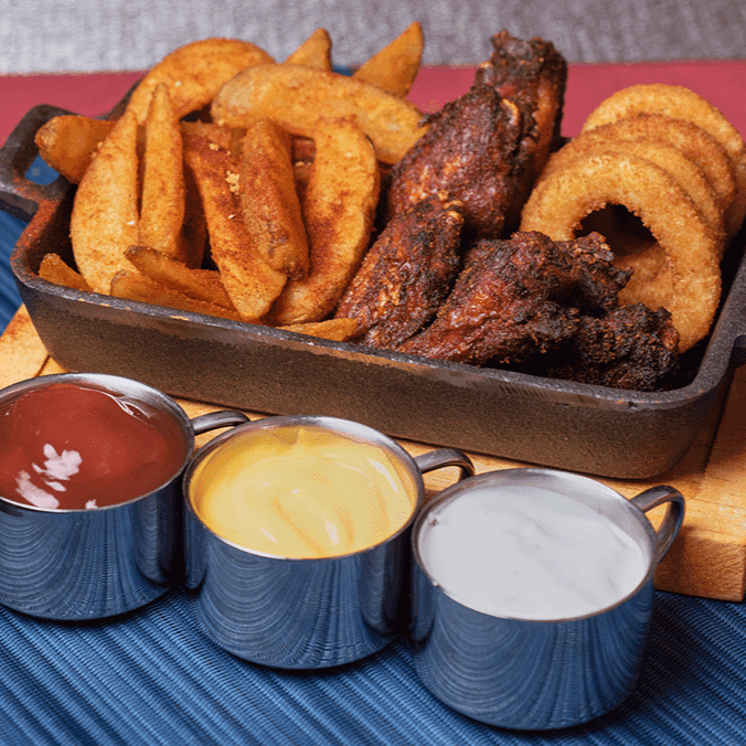 Combo Alitas, Aros, y Papas Gajo Basics