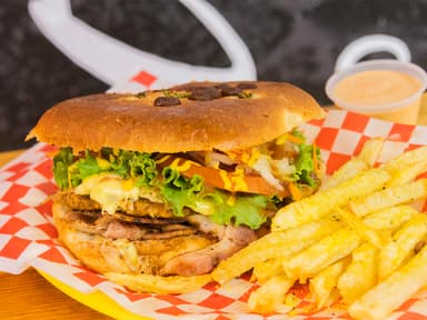 1Hamburguesa Res+1Papas Fritas