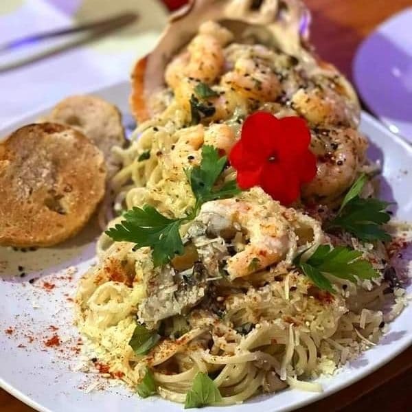 Spaghetti Alfredo Camarón