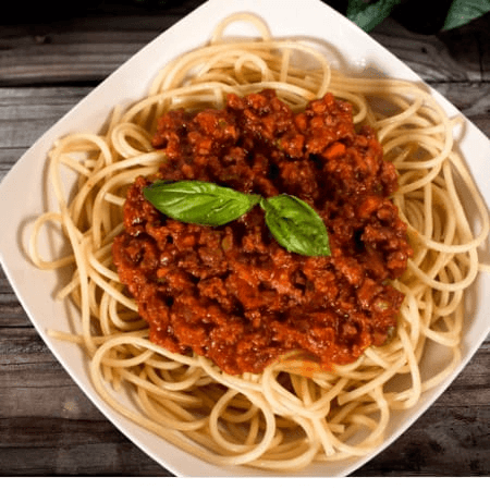 Spaghetti Bolognesa (NO INCLUYE PAN).