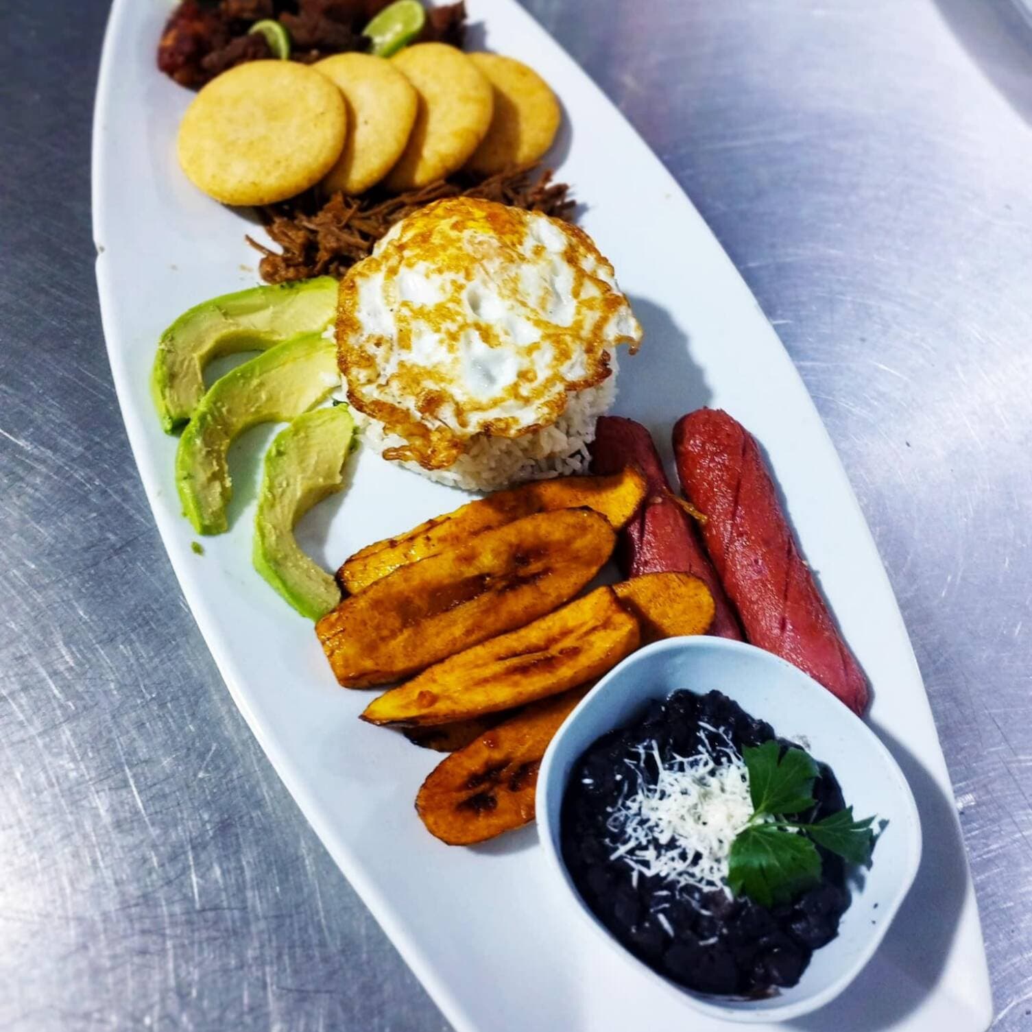 BANDEJA PAISA