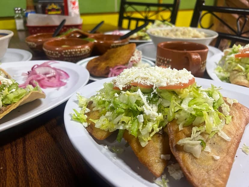 Los Juanitos