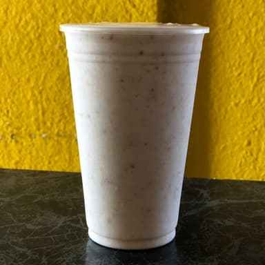 Licuado 16oz De Platano C/Nuez