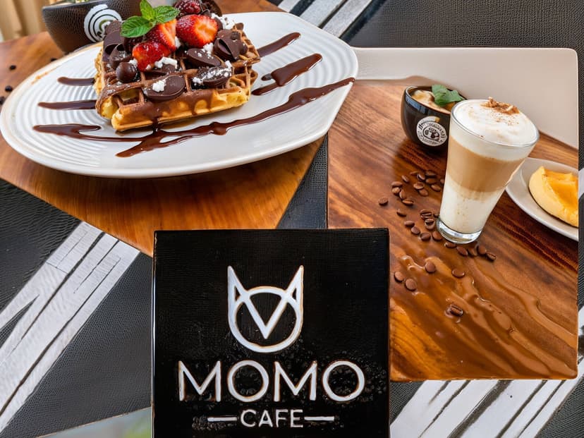 Momo Café