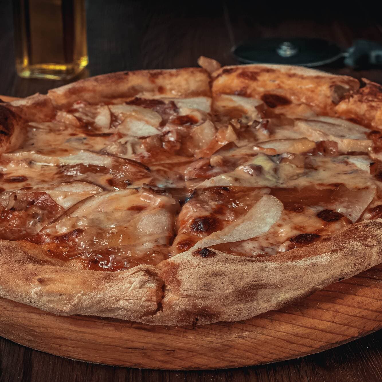 PIZZA DE PERA